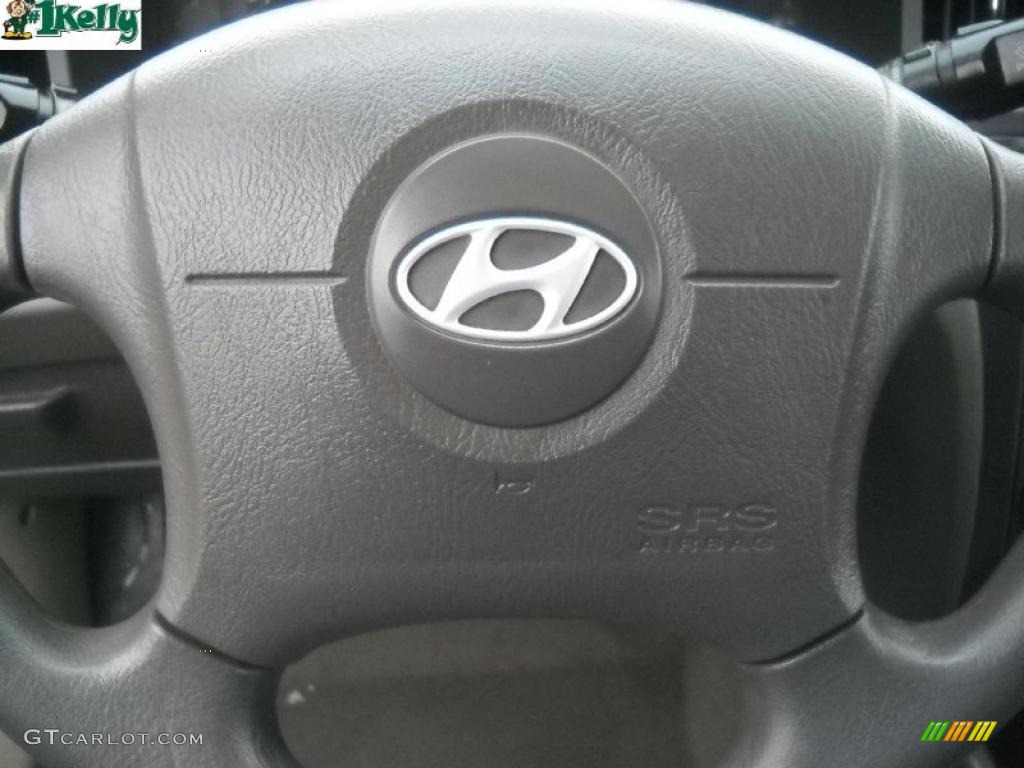 2004 Elantra GLS Sedan - Sea Shell Green / Beige photo #19