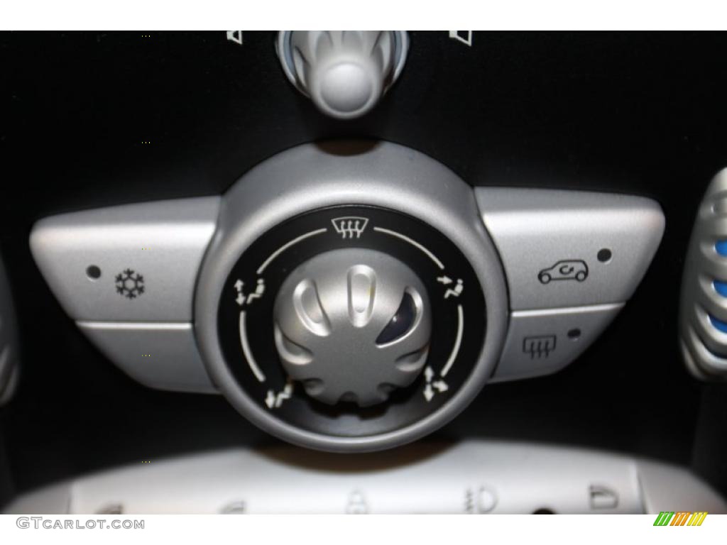 2009 Cooper S Convertible - Horizon Blue / Black/Grey photo #31