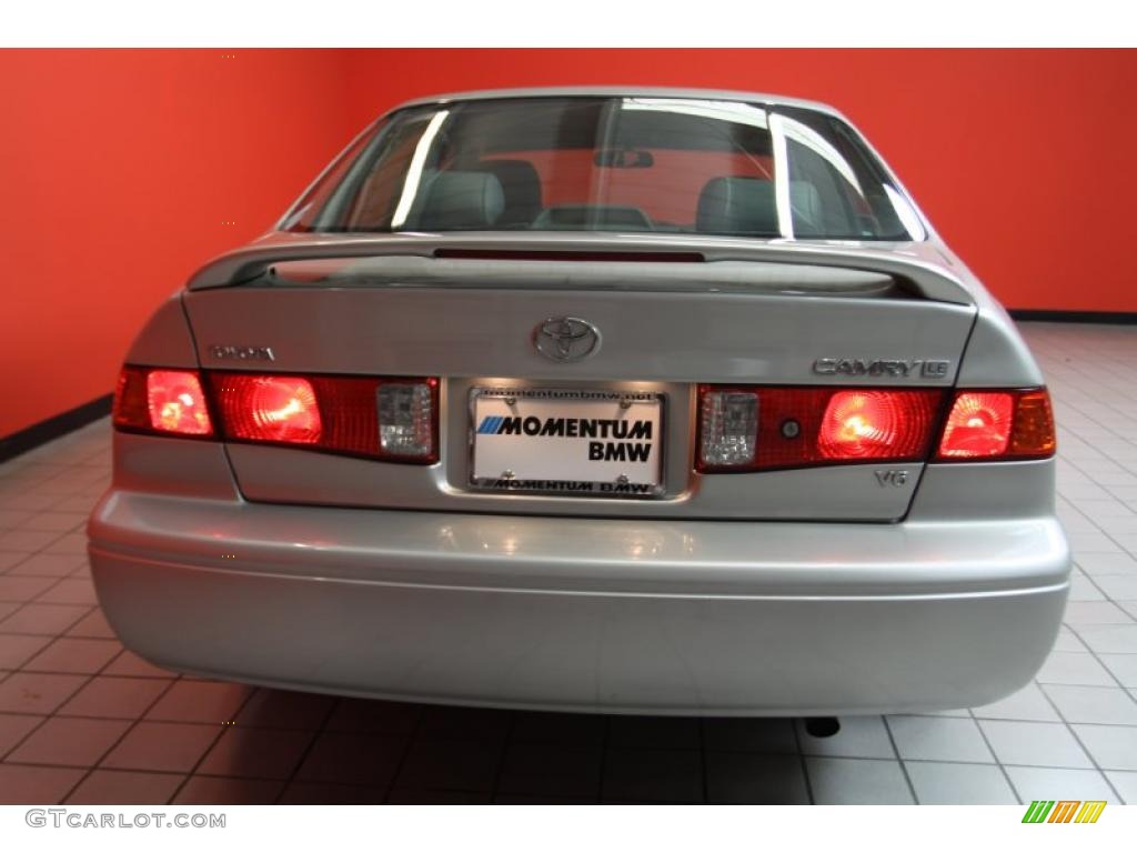 2000 Camry XLE V6 - Lunar Mist Metallic / Gray photo #4