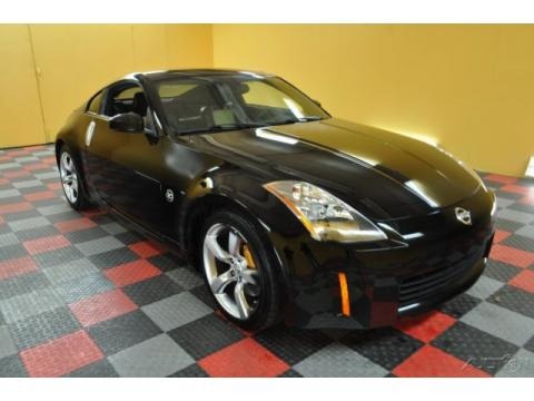 2005 Nissan 350Z Anniversary Edition Coupe Data, Info and Specs
