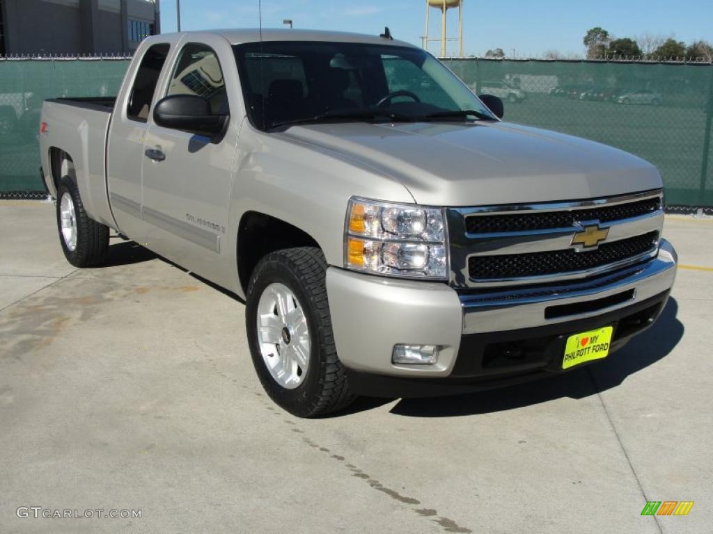 2009 Silverado 1500 LT Extended Cab 4x4 - Silver Birch Metallic / Ebony photo #1