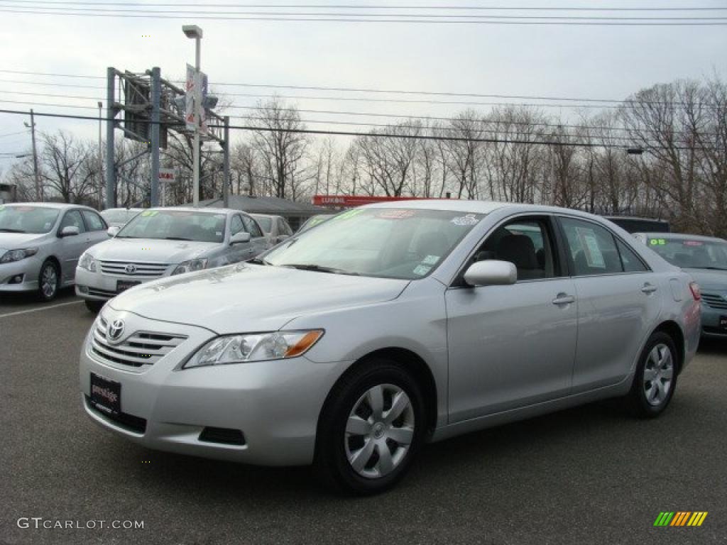 2008 Camry LE V6 - Classic Silver Metallic / Ash photo #3