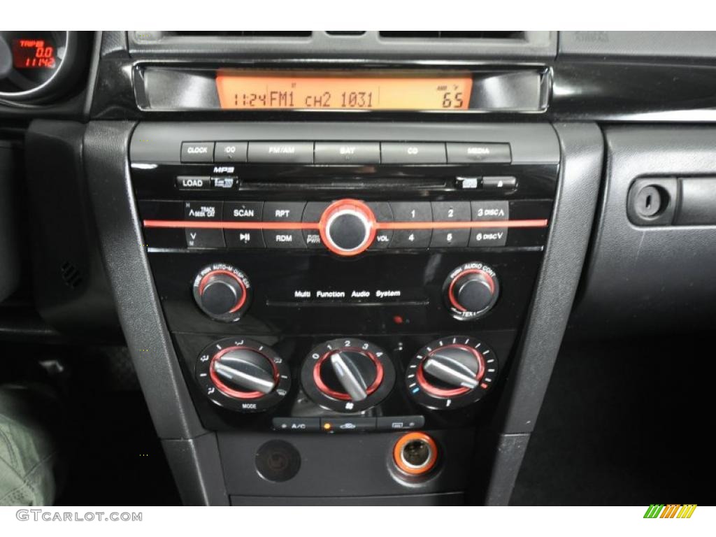 2009 Mazda MAZDA3 s Sport Sedan Controls Photo #42579506