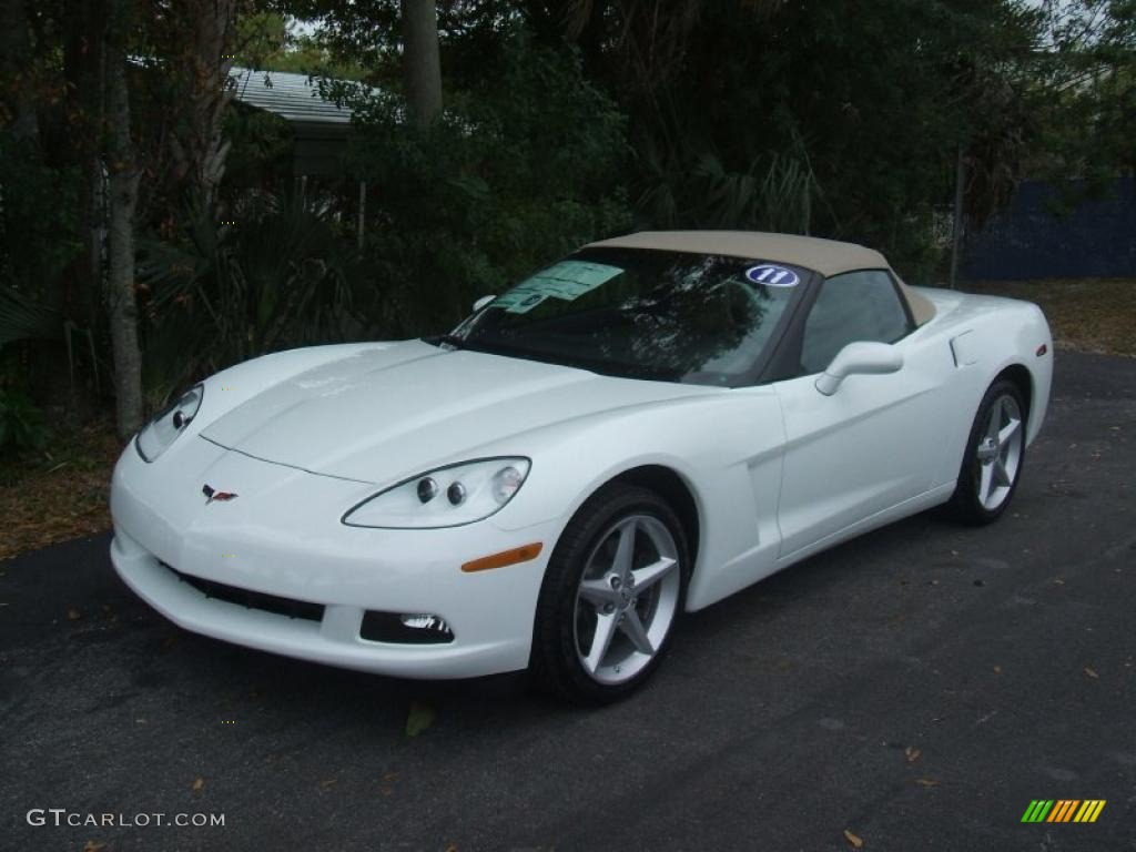 2011 Corvette Convertible - Arctic White / Cashmere photo #1