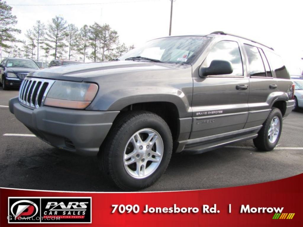 2002 Grand Cherokee Laredo - Graphite Metallic / Dark Slate Gray/Light Slate Gray photo #1