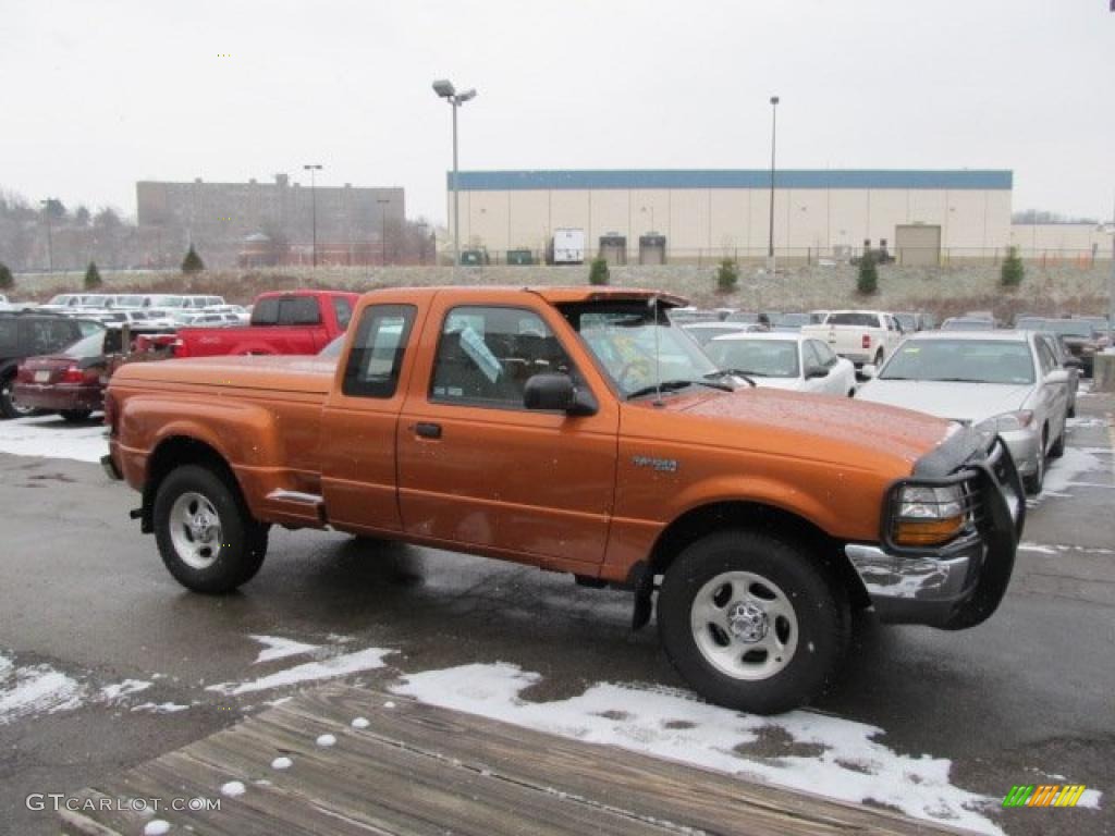 2000 Ranger XLT SuperCab 4x4 - Mandarin Gold Metallic / Medium Prairie Tan photo #6