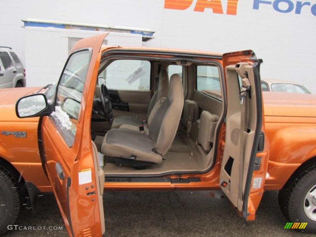2000 Ranger XLT SuperCab 4x4 - Mandarin Gold Metallic / Medium Prairie Tan photo #7