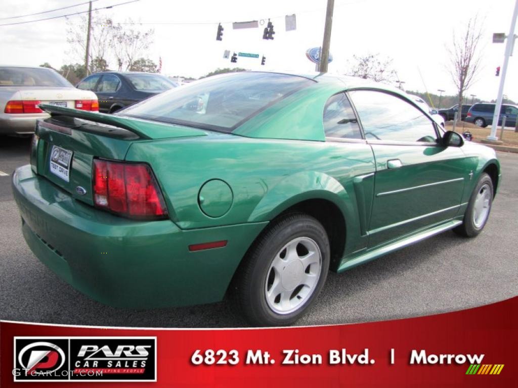 2000 Mustang V6 Coupe - Electric Green Metallic / Medium Parchment photo #3