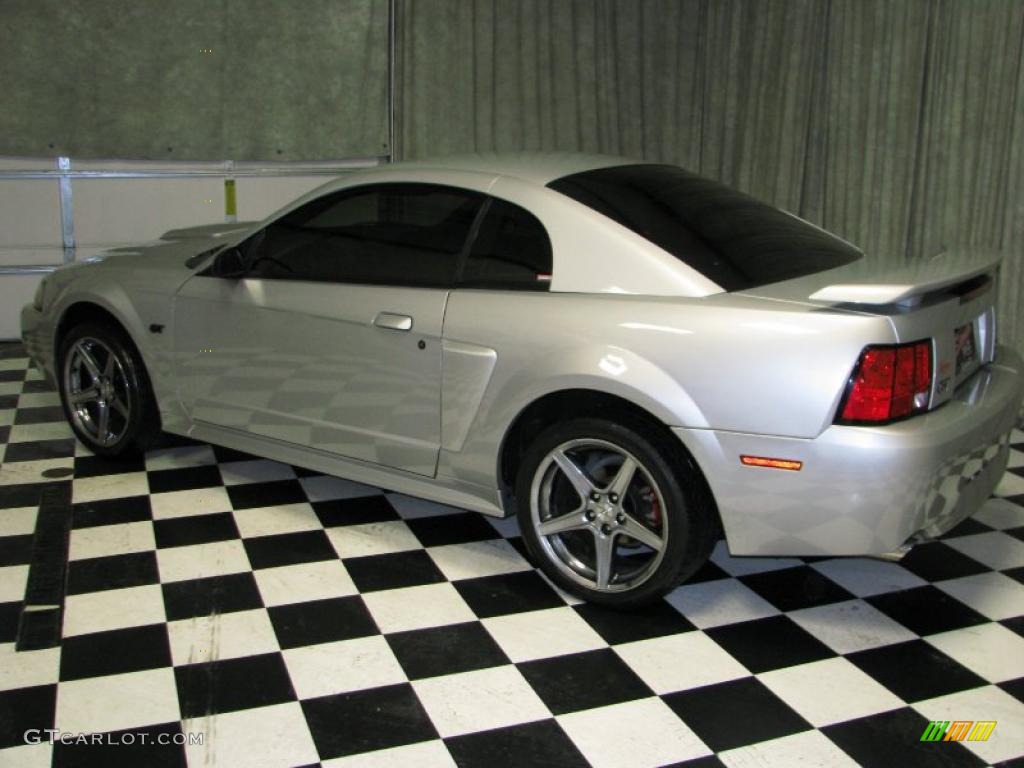 2003 Mustang GT Coupe - Silver Metallic / Dark Charcoal photo #4