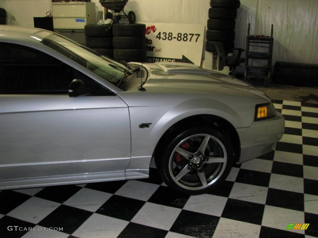 2003 Mustang GT Coupe - Silver Metallic / Dark Charcoal photo #6