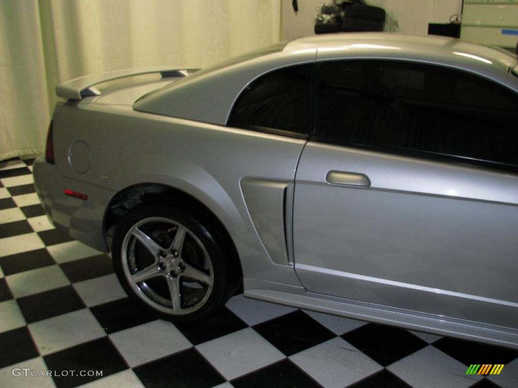 2003 Mustang GT Coupe - Silver Metallic / Dark Charcoal photo #7