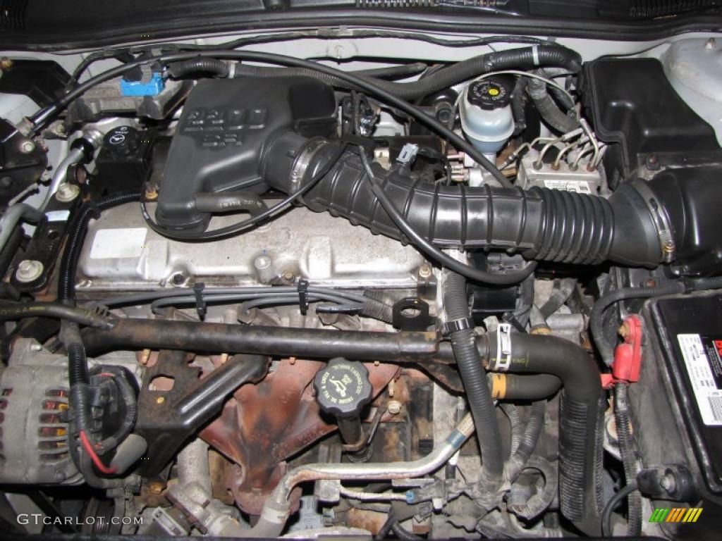 2002 Chevrolet Cavalier LS Sedan 2.2 Liter OHV 8-Valve 4 Cylinder Engine Photo #42591118