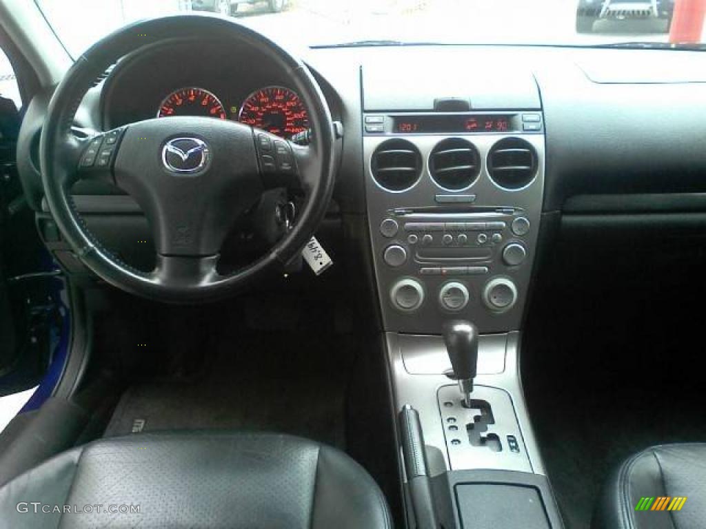 Black Interior 2003 Mazda MAZDA6 s Sedan Photo #42592738