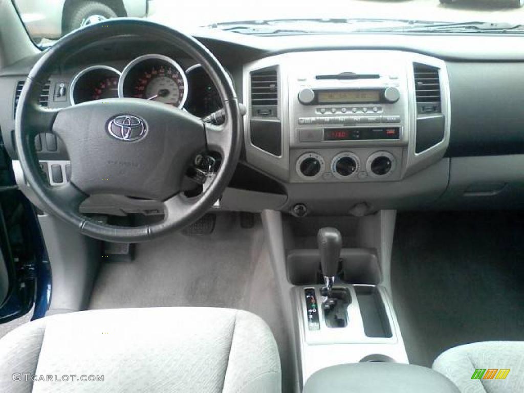 2006 Toyota Tacoma V6 PreRunner Double Cab Graphite Gray Dashboard Photo #42593372