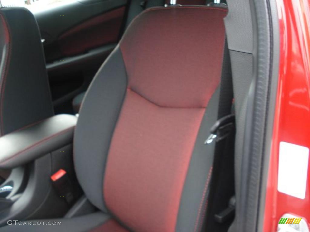 Black/Red Interior 2011 Dodge Avenger Mainstreet Photo #42594000