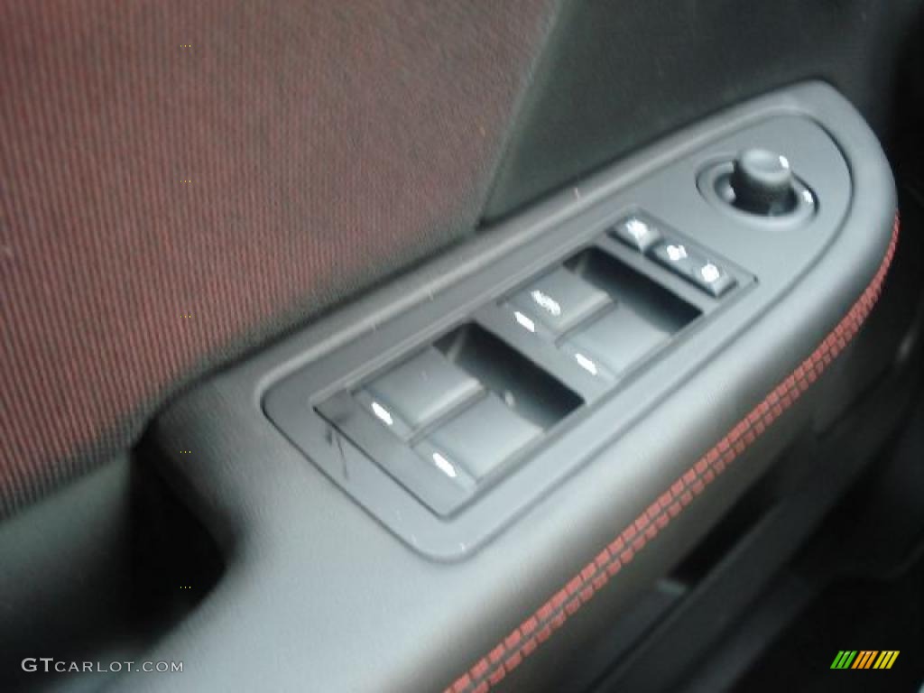 2011 Dodge Avenger Mainstreet Controls Photo #42594094