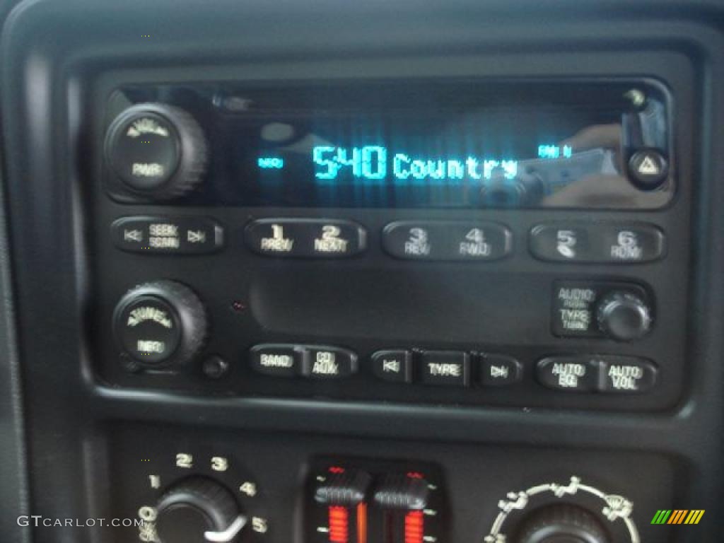 2006 Silverado 1500 LS Crew Cab 4x4 - Victory Red / Dark Charcoal photo #17