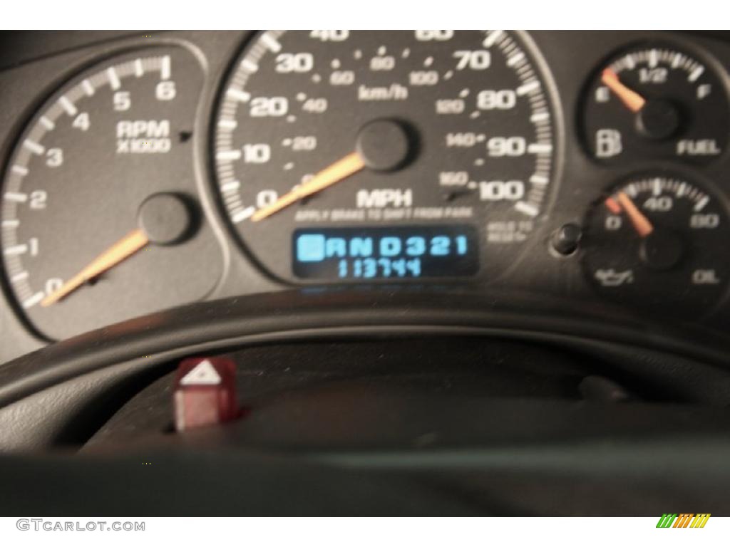 2002 Silverado 1500 LS Regular Cab - Onyx Black / Graphite Gray photo #9