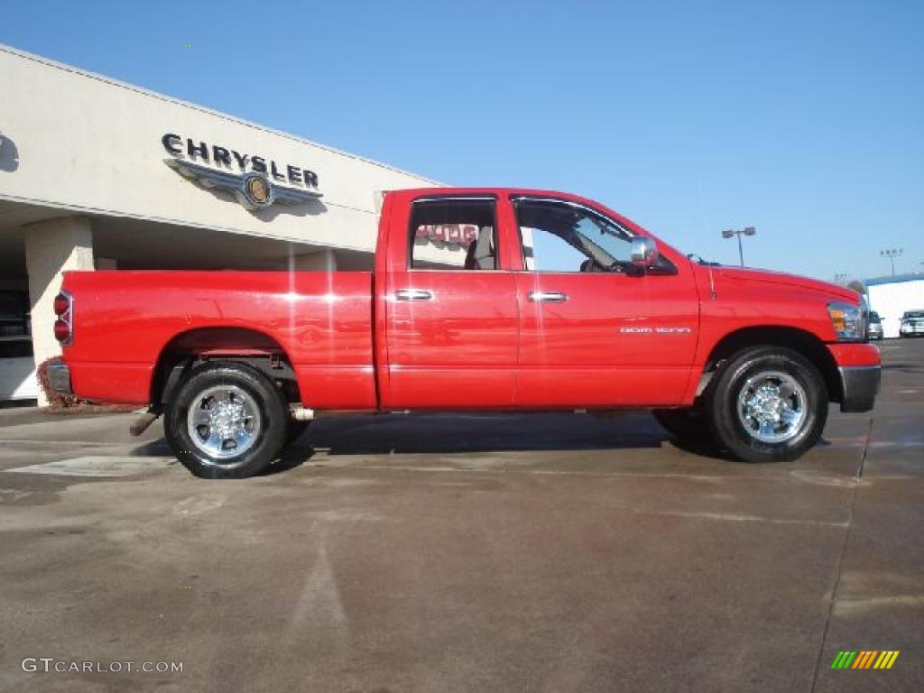 2007 Ram 1500 ST Quad Cab - Flame Red / Medium Slate Gray photo #2