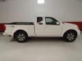 2009 Avalanche White Nissan Frontier PRO-4X King Cab  photo #3