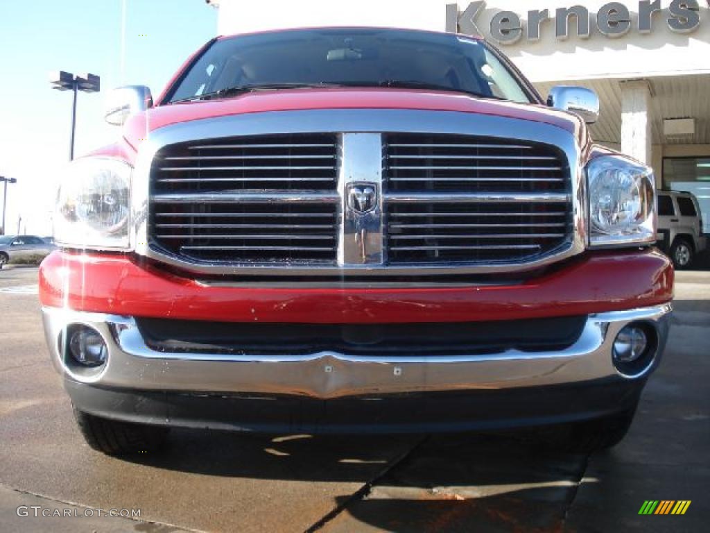 2007 Ram 1500 ST Quad Cab - Flame Red / Medium Slate Gray photo #8