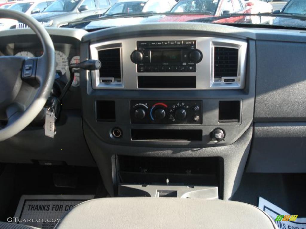 2007 Ram 1500 ST Quad Cab - Flame Red / Medium Slate Gray photo #27