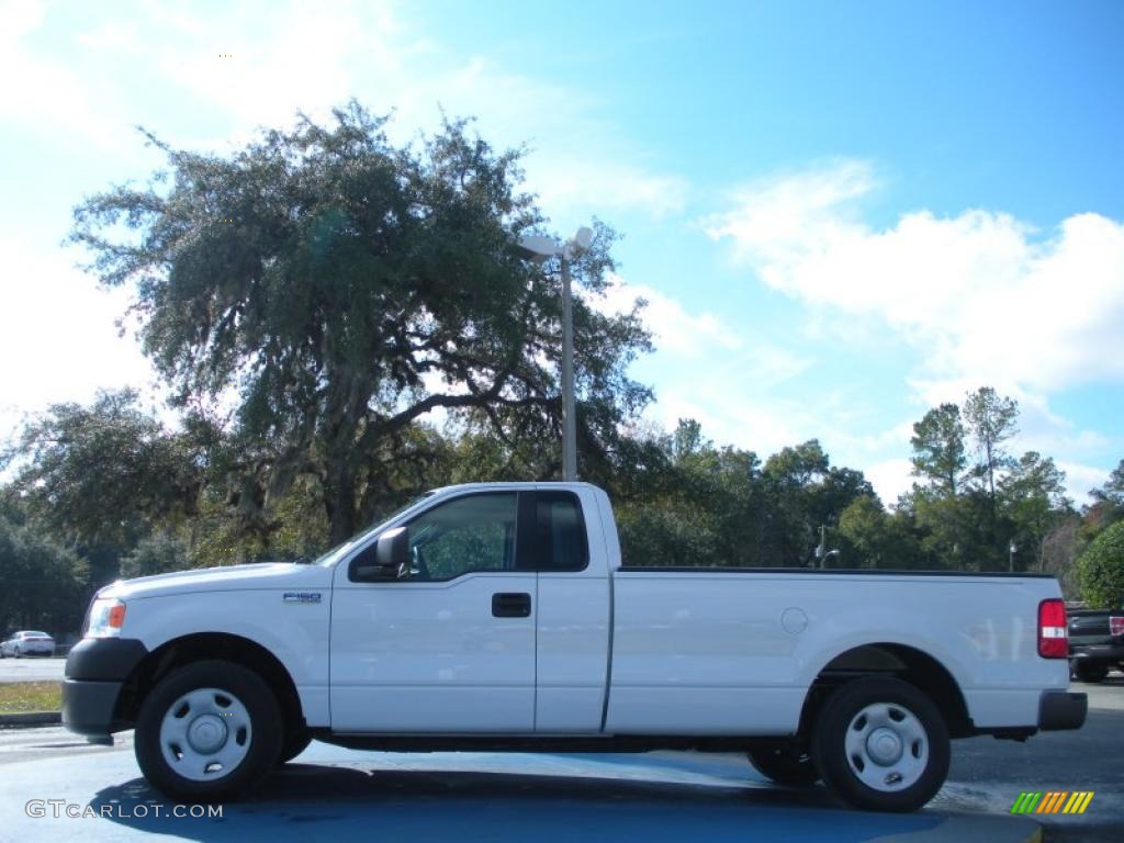 2006 F150 XL Regular Cab - Oxford White / Medium Flint photo #2