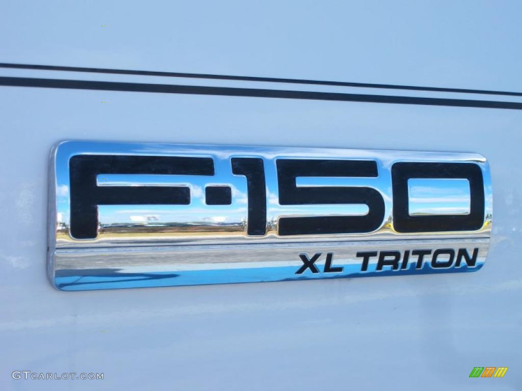 2006 Ford F150 XL Regular Cab Marks and Logos Photos