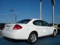 2004 Vibrant White Ford Taurus SE Sedan  photo #5