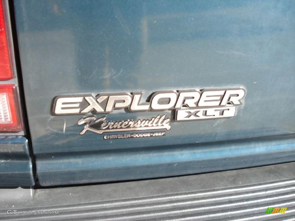 1993 Explorer XLT 4x4 - Cayman Green Metallic / Graphite photo #34