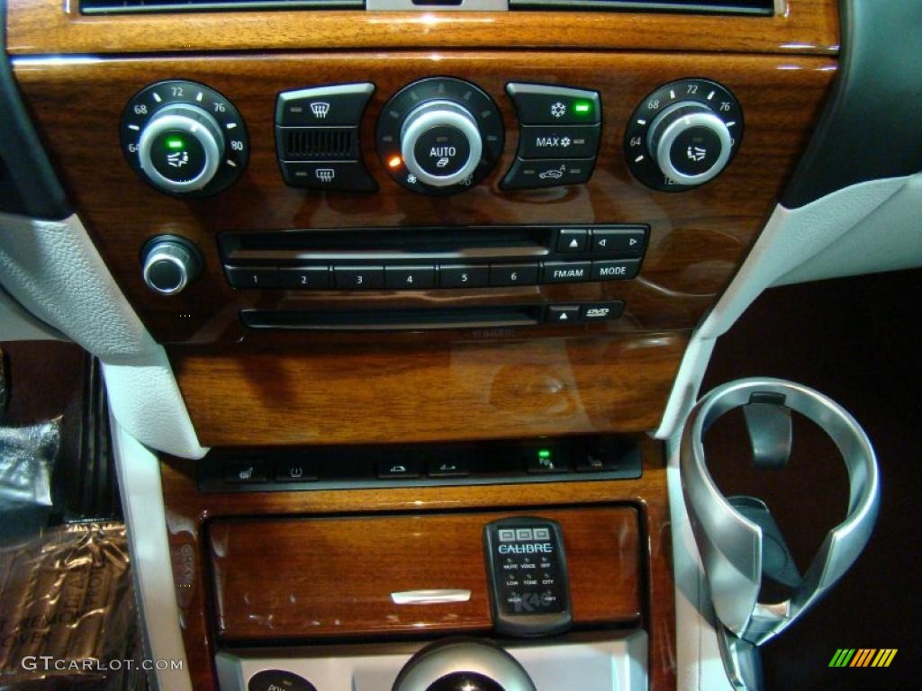 2008 BMW M6 Convertible Controls Photo #42599112