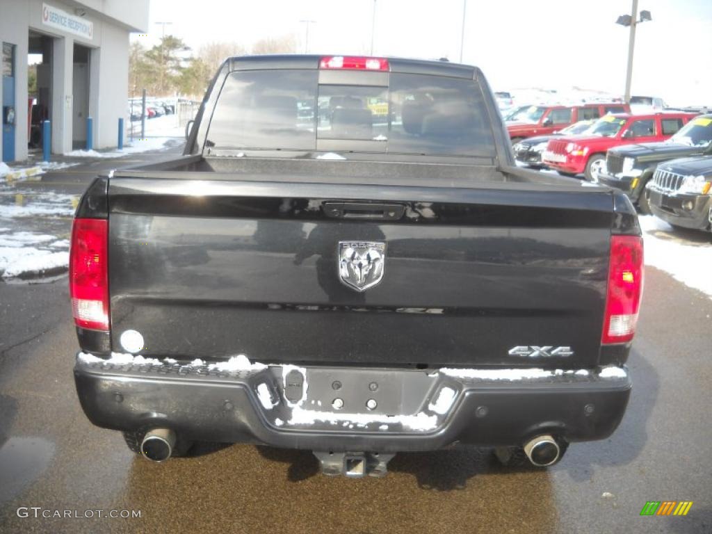 2010 Ram 1500 Sport Crew Cab 4x4 - Brilliant Black Crystal Pearl / Dark Slate Gray photo #3