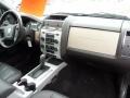 Black - Mariner V6 Premier 4WD Photo No. 17