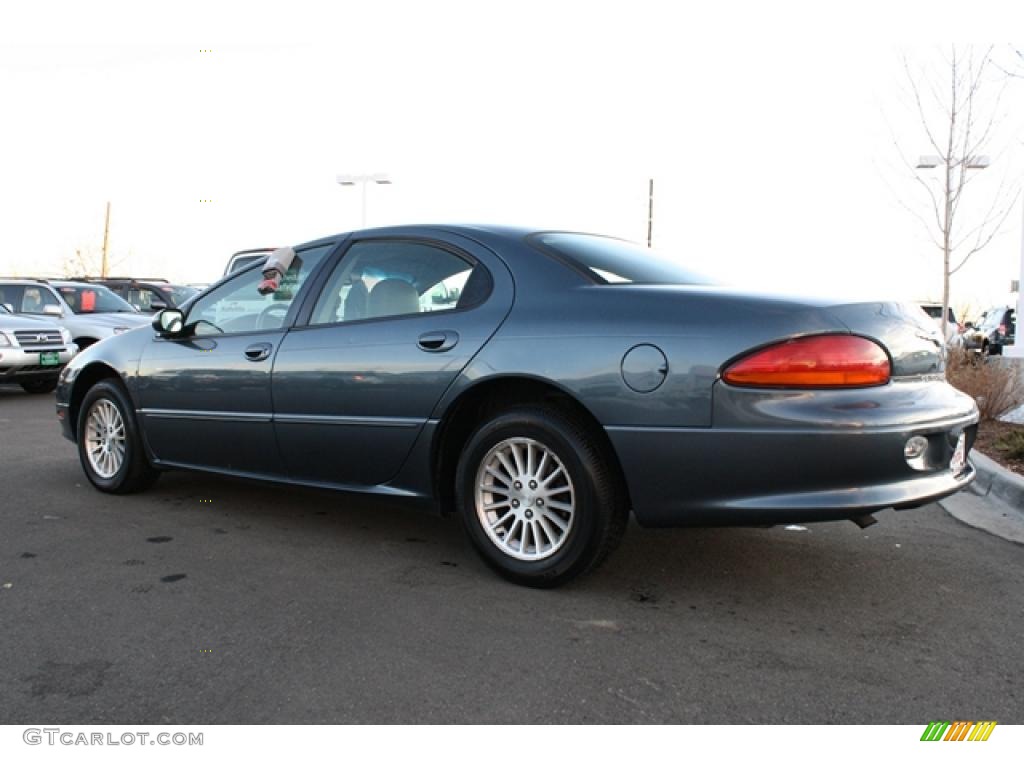 2003 Concorde LXi - Steel Blue Pearl / Taupe photo #4