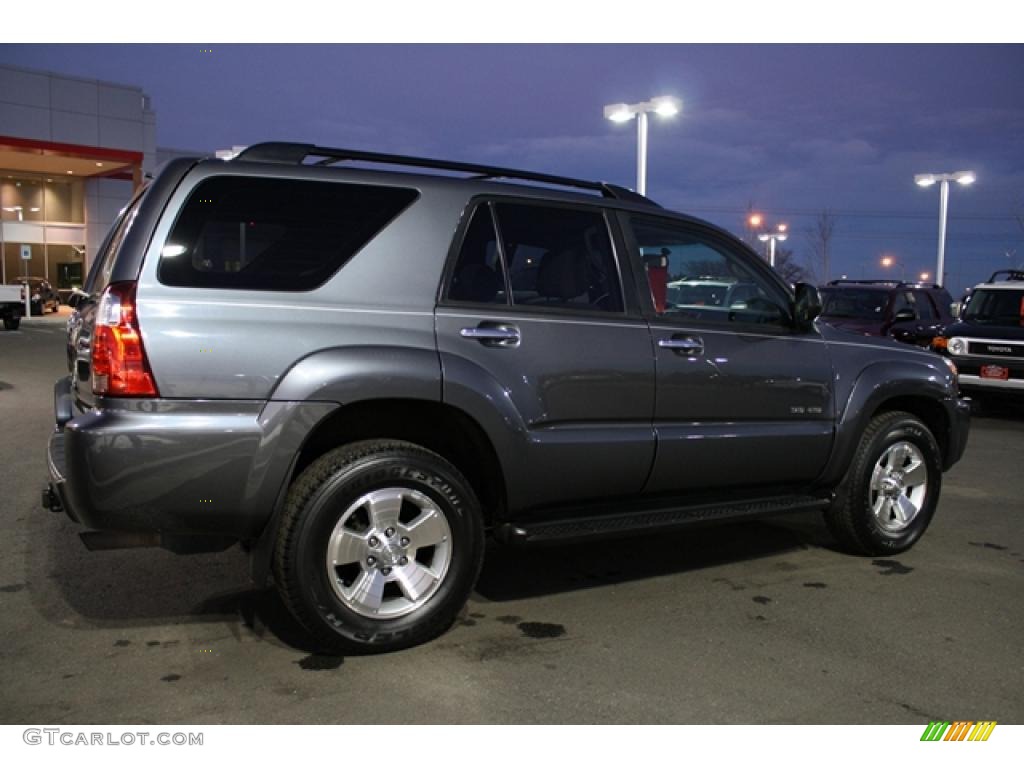 2006 4Runner SR5 4x4 - Galactic Gray Mica / Stone Gray photo #3