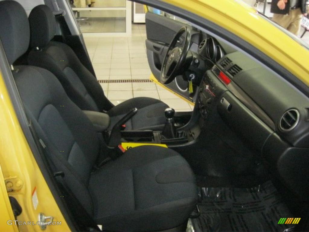 2004 MAZDA3 s Hatchback - Solar Yellow Mica / Black/Blue photo #37