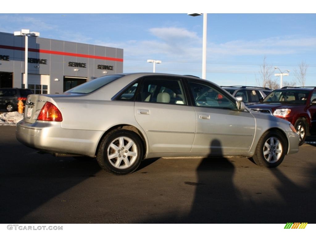 2000 Avalon XLS - Lunar Mist Metallic / Stone photo #2