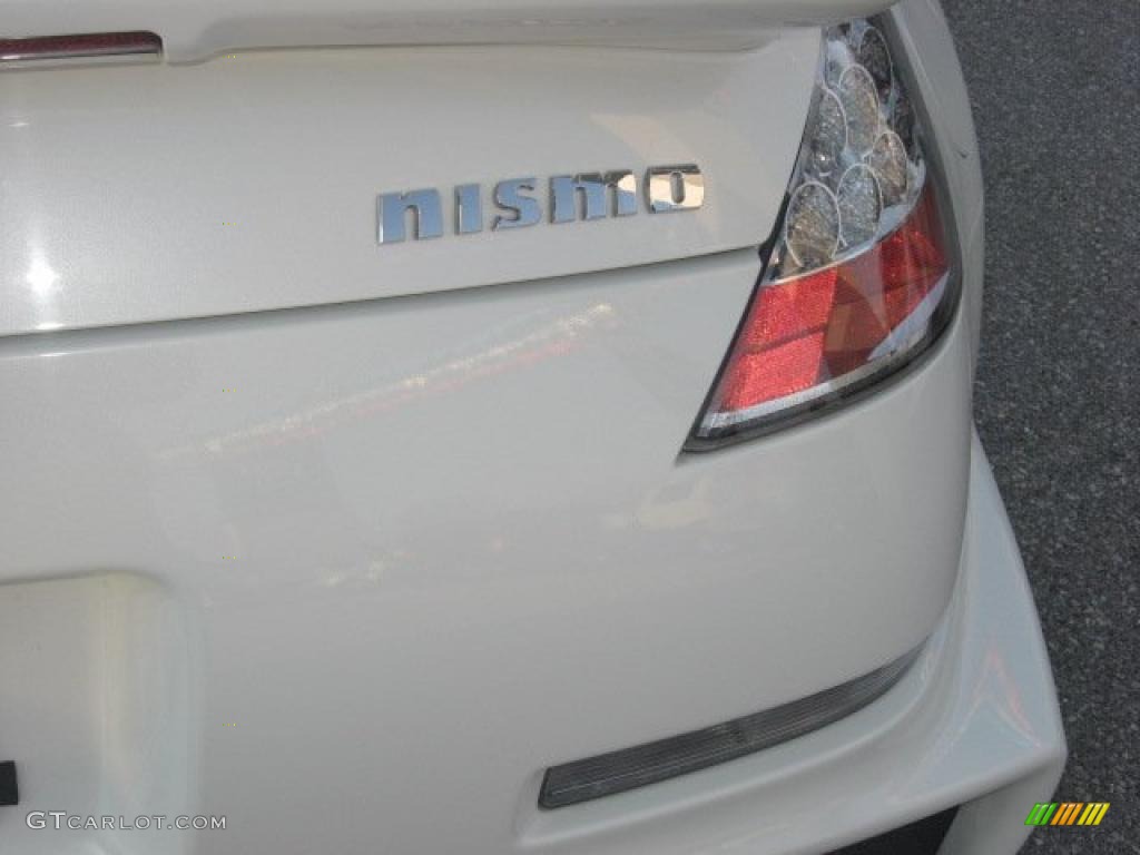 2008 Nissan 350Z NISMO Coupe Marks and Logos Photo #42615160