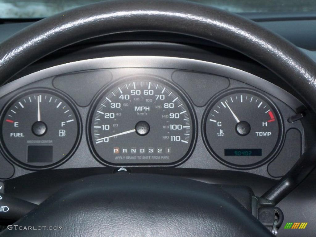 2005 Chevrolet Venture LS Gauges Photo #42615920