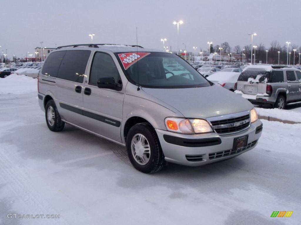 Silverstone Metallic 2005 Chevrolet Venture LS Exterior Photo #42616076
