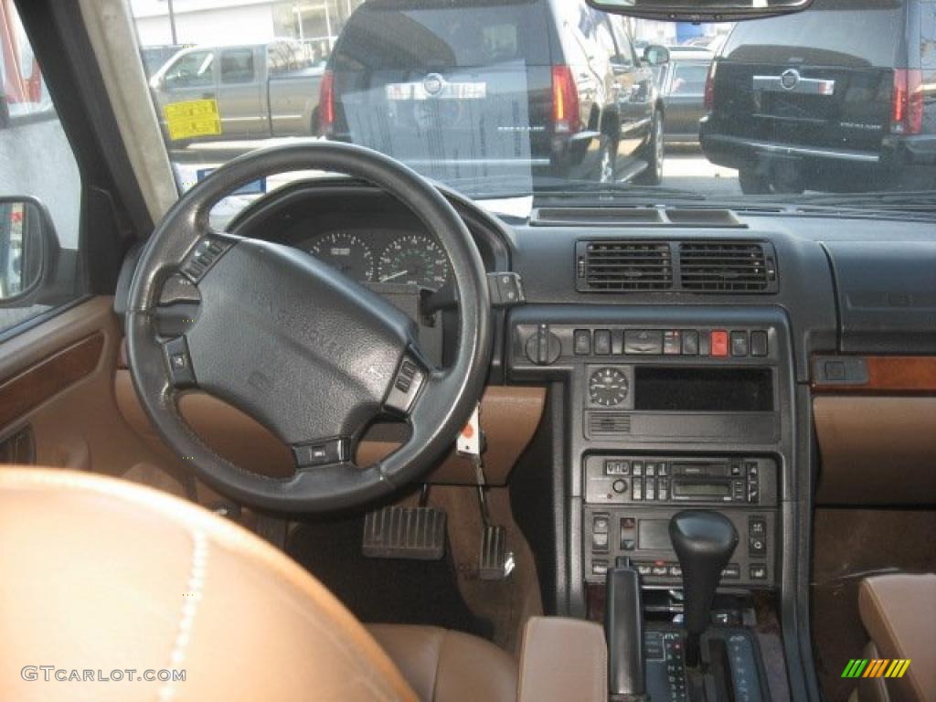 1997 Land Rover Range Rover SE Dark Beige Dashboard Photo #42617168