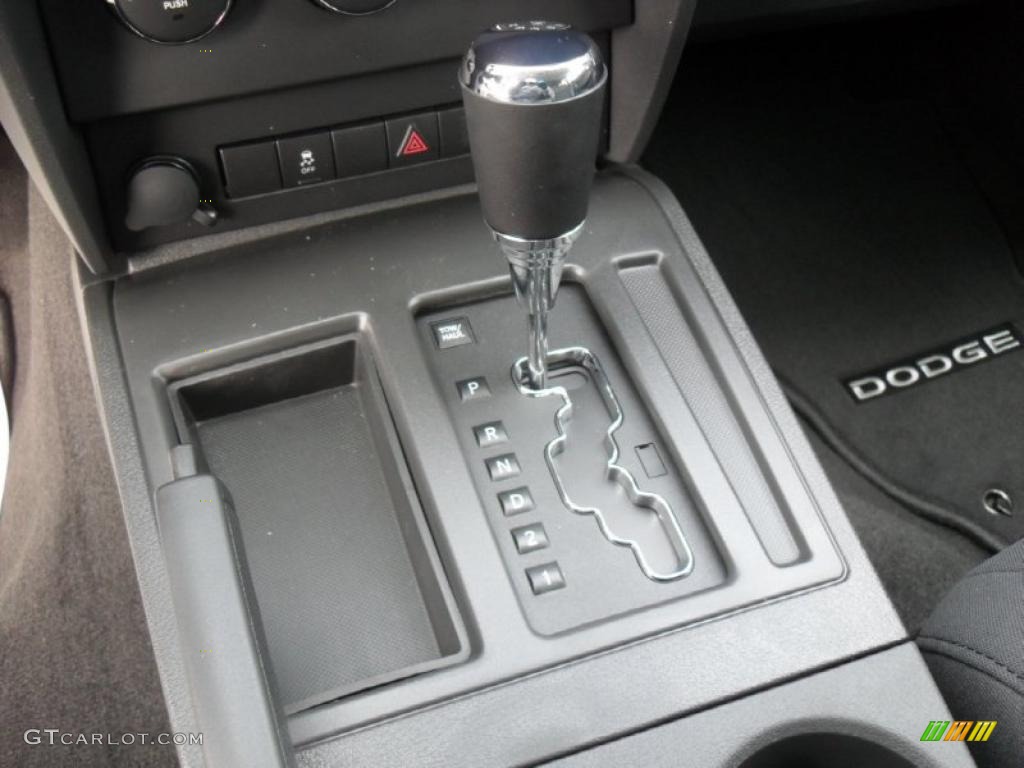 2011 Dodge Nitro Heat 4 Speed Automatic Transmission Photo #42618292