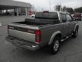 Sand Dune - Frontier SE Crew Cab Photo No. 4