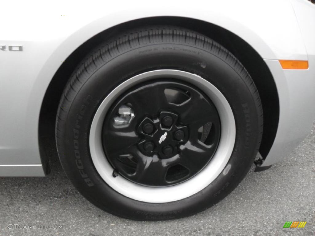 2011 Chevrolet Camaro LS Coupe Wheel Photo #42622060