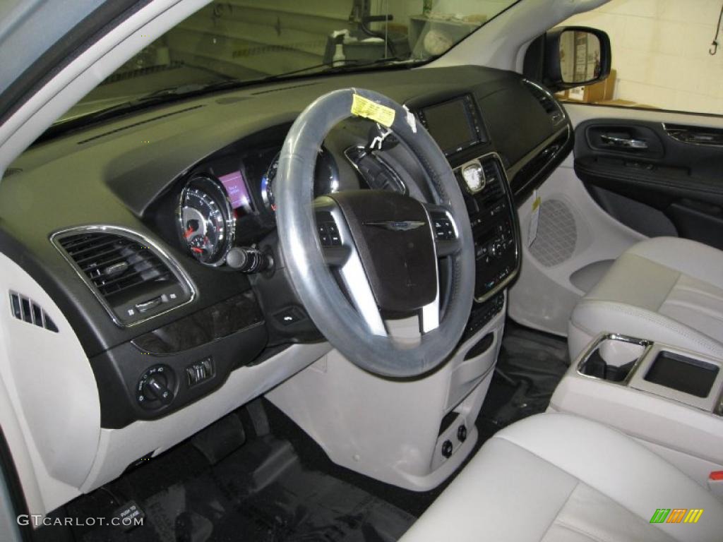 2011 Chrysler Town & Country Touring - L Black/Light Graystone Dashboard Photo #42625128