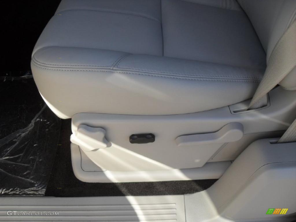 2011 Silverado 1500 LT Extended Cab 4x4 - Sheer Silver Metallic / Light Titanium/Ebony photo #8