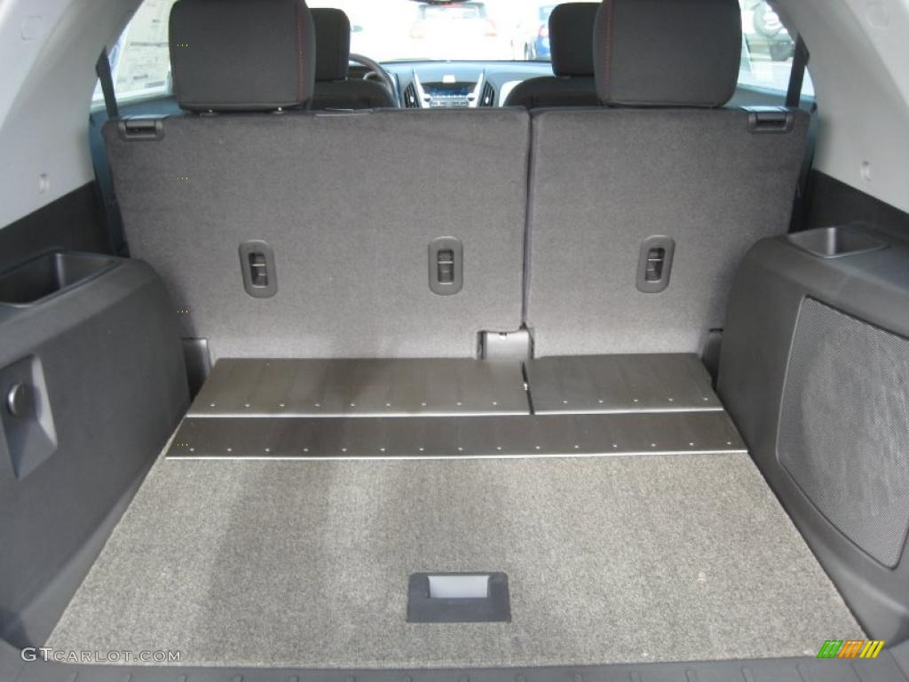 2011 Chevrolet Equinox LS Trunk Photo #42626800