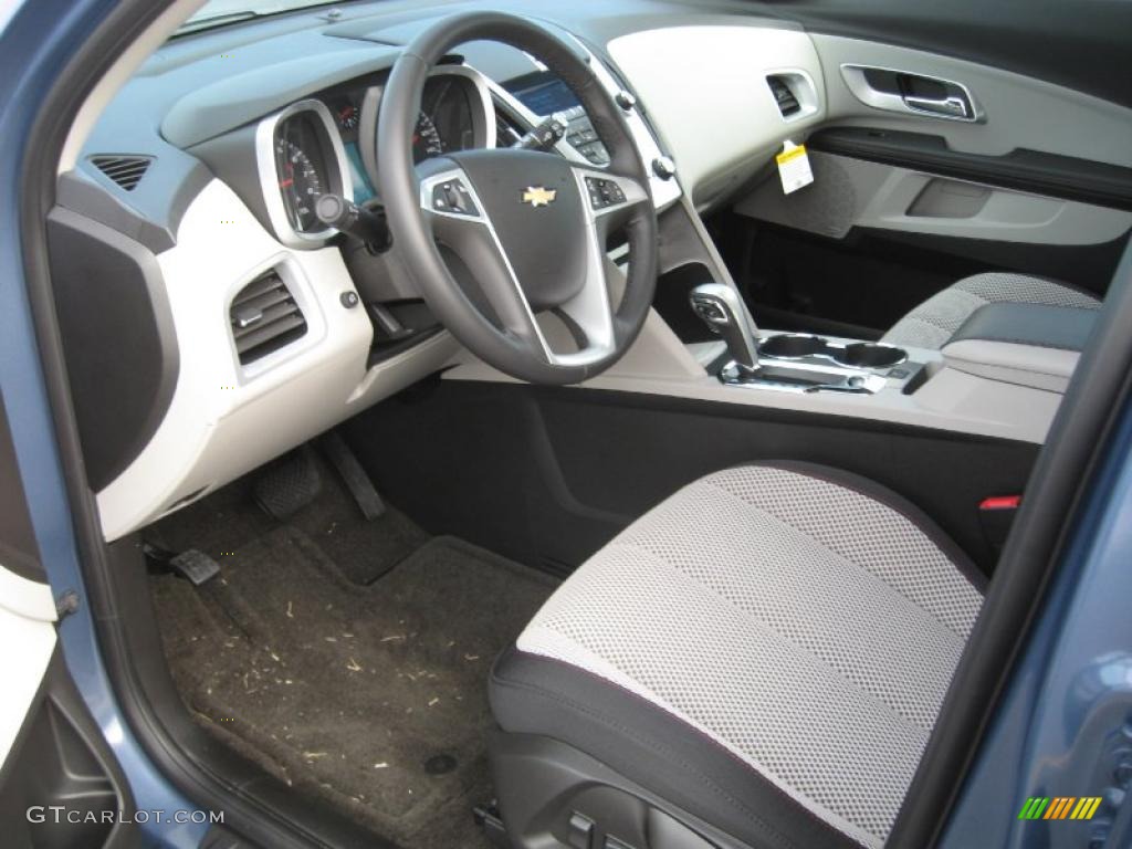 Light Titanium/Jet Black Interior 2011 Chevrolet Equinox LT Photo #42627056