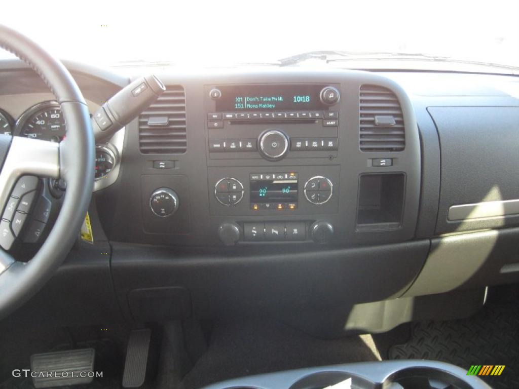 2011 GMC Sierra 1500 SLE Crew Cab 4x4 Ebony Dashboard Photo #42627648