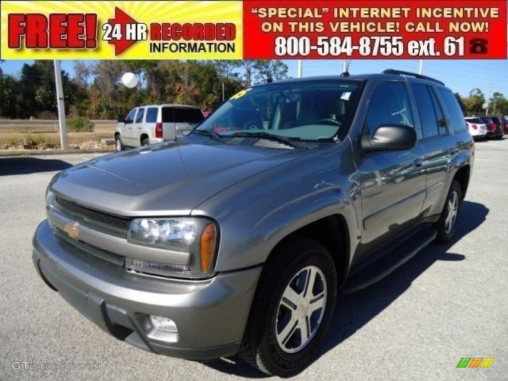 2005 TrailBlazer LT - Graystone Metallic / Light Gray photo #1